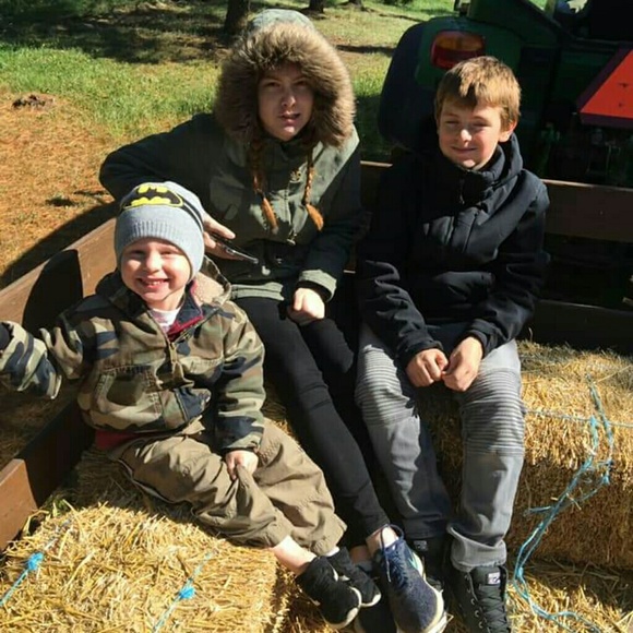 Meet your Posher, Brianna - Picture 1 of 1